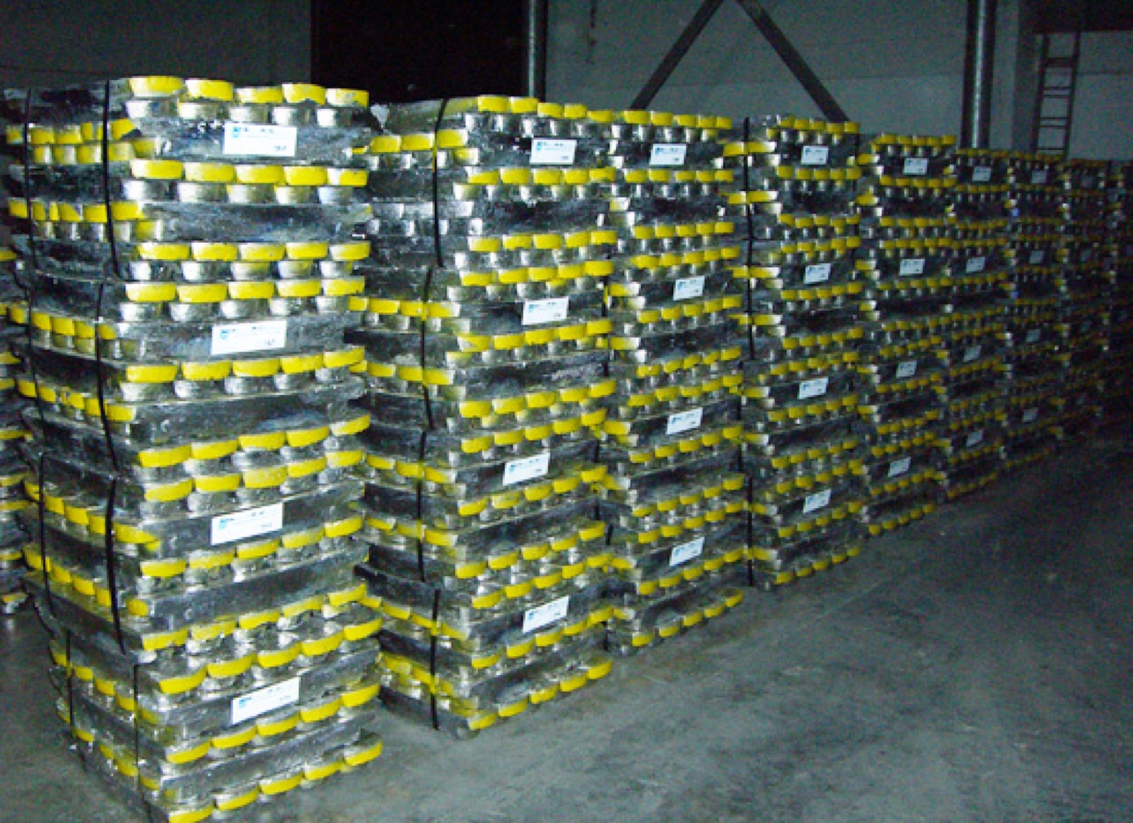 BML Pb99.97 pure lead bundles