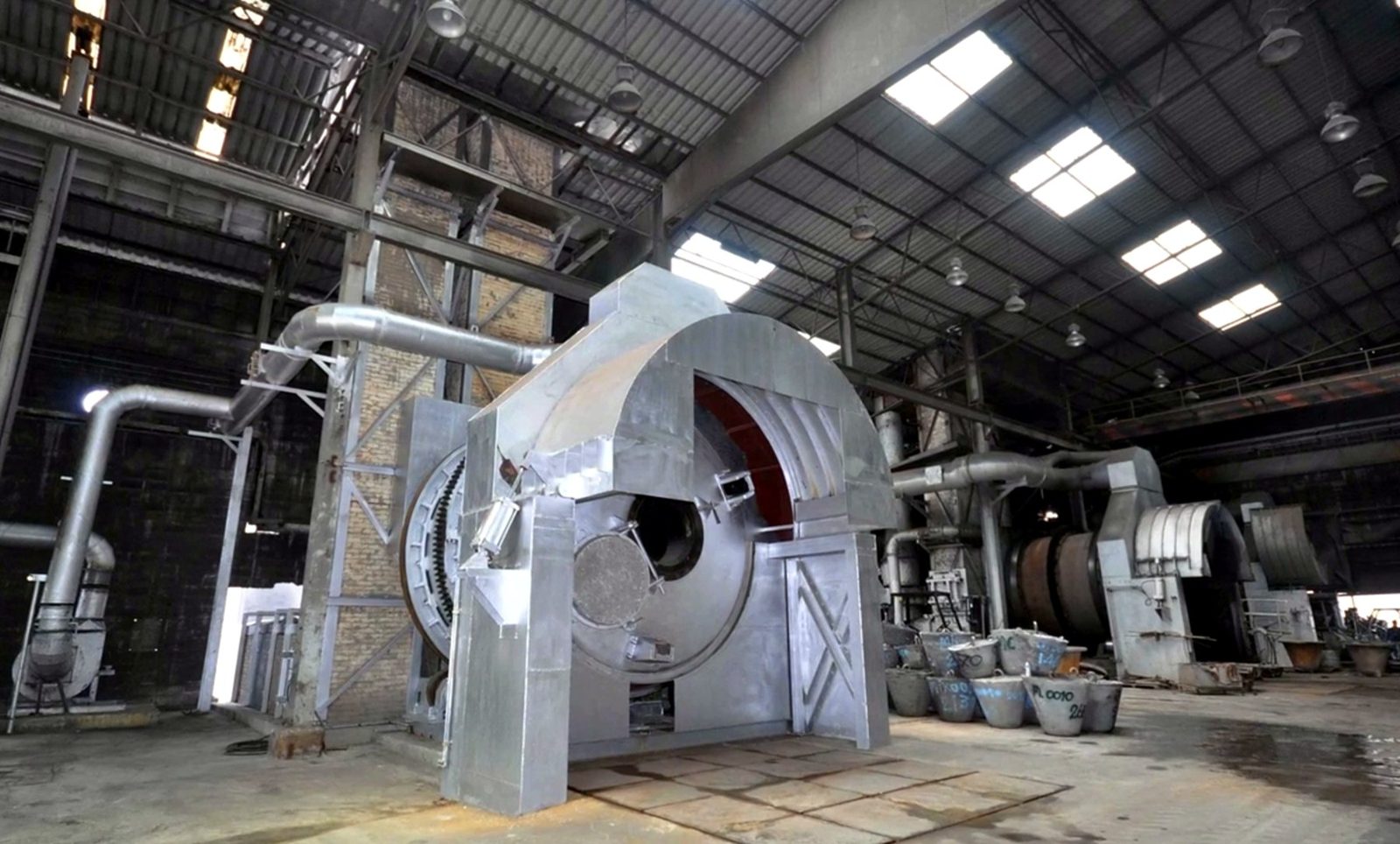 Oxygen-burner rotary furnace